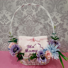 prezent dla mamy kosz prezentowy dla mamy haftyok.pl